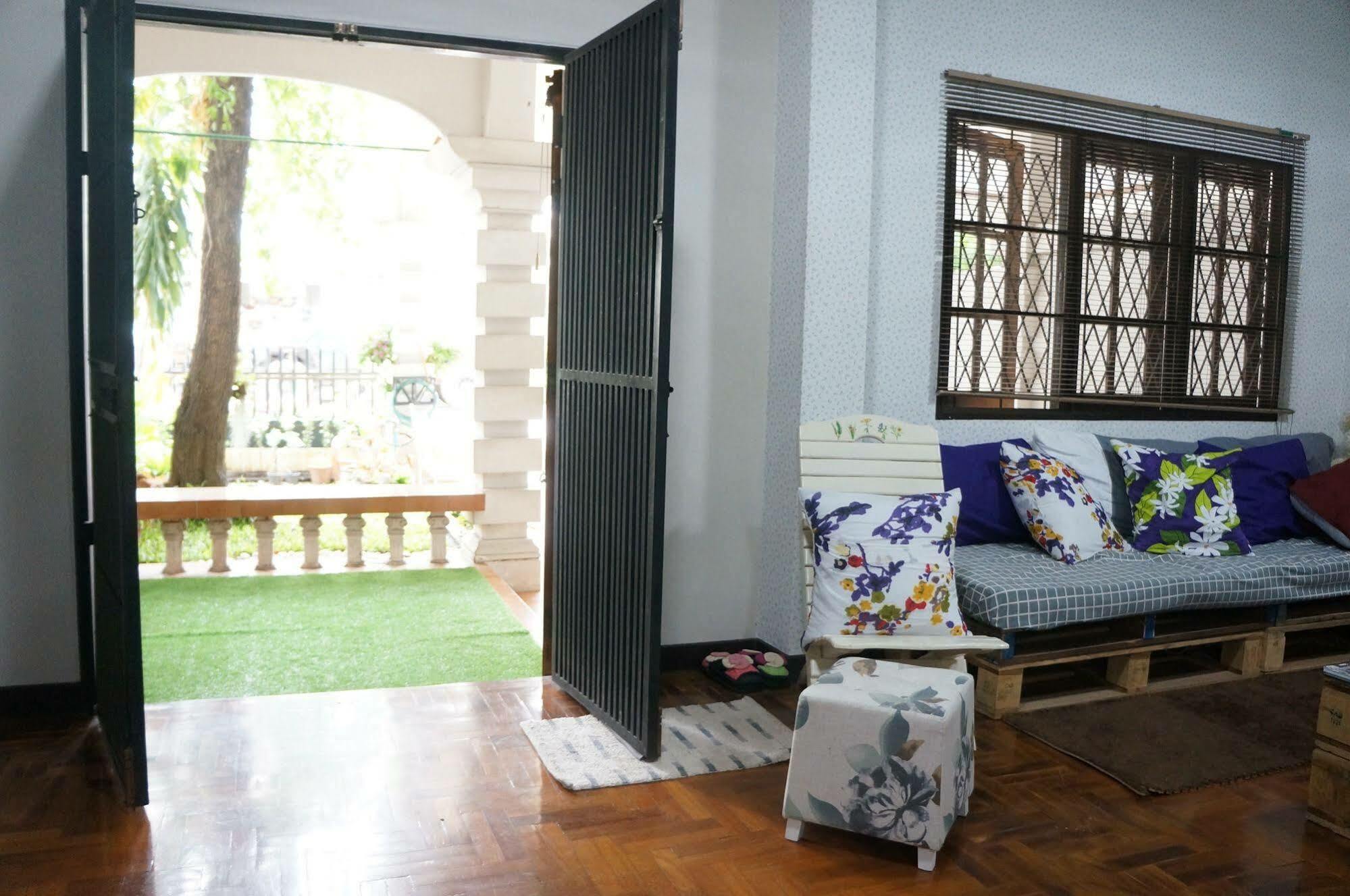 Home At 20 By Sleepyoho Chiang Mai Eksteriør bilde
