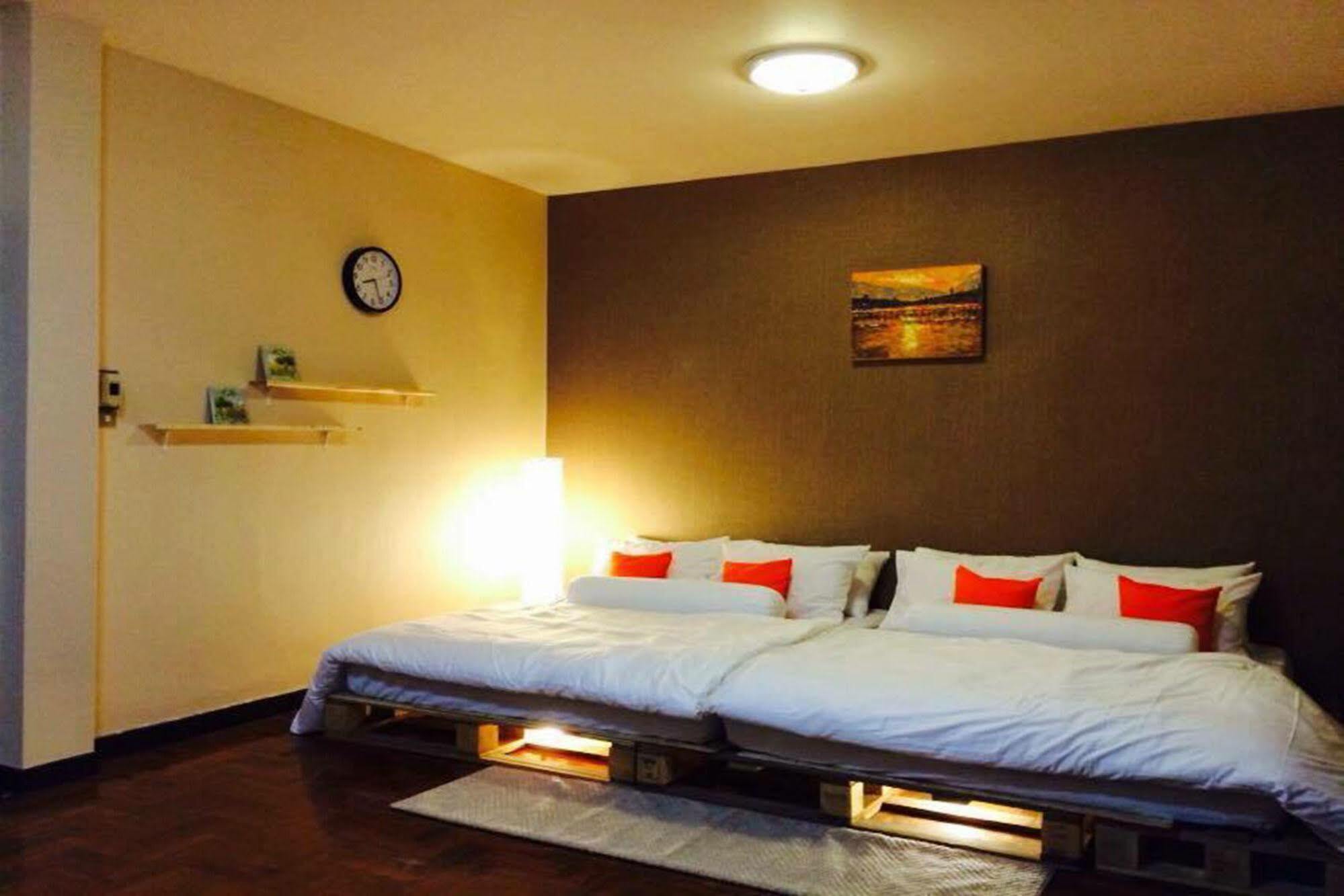 Home At 20 By Sleepyoho Chiang Mai Eksteriør bilde